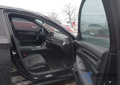 2020 Honda Accord Sport z USA, uszkodzony, nr VIN 1HGCV1F34LA033248